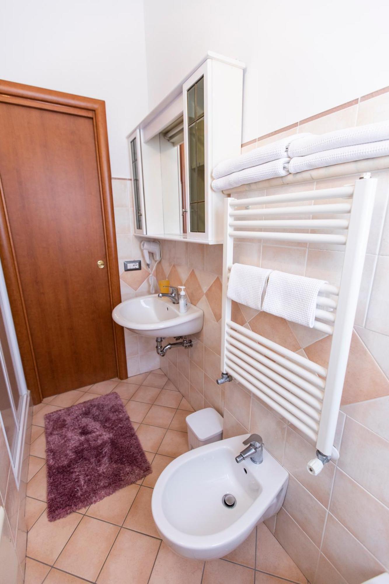 Sant'Anna Bed & Breakfast アジェーロラ エクステリア 写真